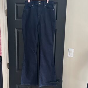 Iris Dark Indigo Women's Flare curv Jeans